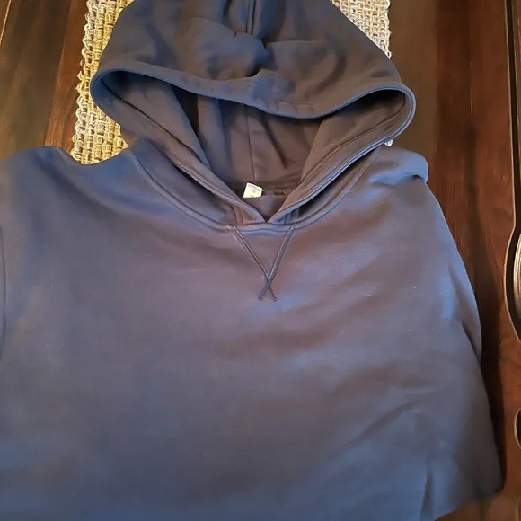 Lululemon Black Hoodie - Picture 3 of 7